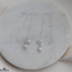 "Asta" slv retrd med hvide ferskvandsperler og lysbl akvamariner til studenten