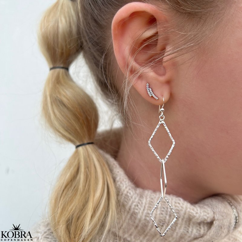 "Vance" store slv reringe i hammerslet design