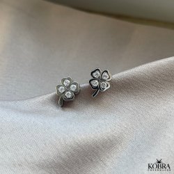 Sm firklver slv reringe med hvide sten