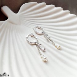 "My Favorite" slv reringe med dine bogstaver og hvide ferskvandsperler