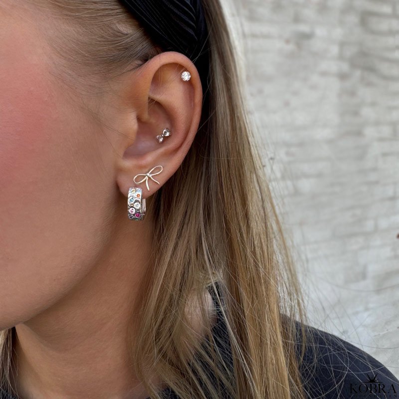 "Bow" beautiful small silver earrings with bows