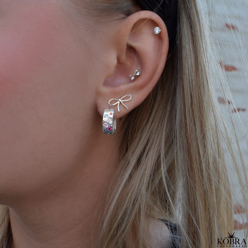 "Miami" slv reringe / huggies med farvet sten