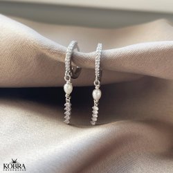 "Xena" smukke perlereringe med sten i slv