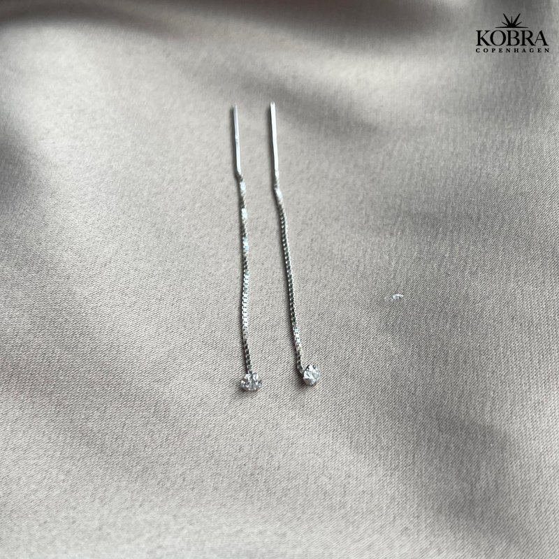 "Lisa" rehnger i sterling slv med "diamant"