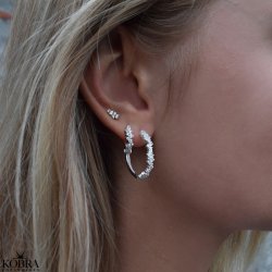 "Mikami" unikke slv hoops med hvide sten (medium)