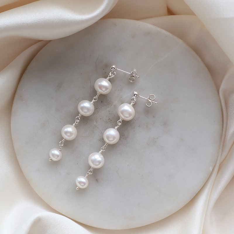 "Astrid" sterling silver earrings with freshwater pearls