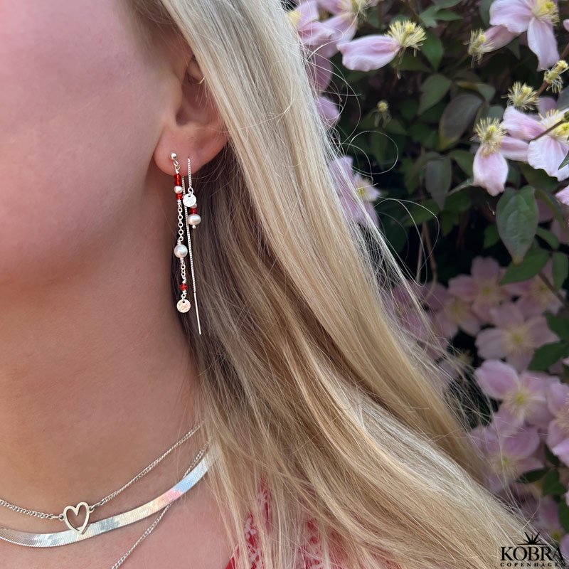 "Elina" slv reringe til Studenten med rde og hvide perler