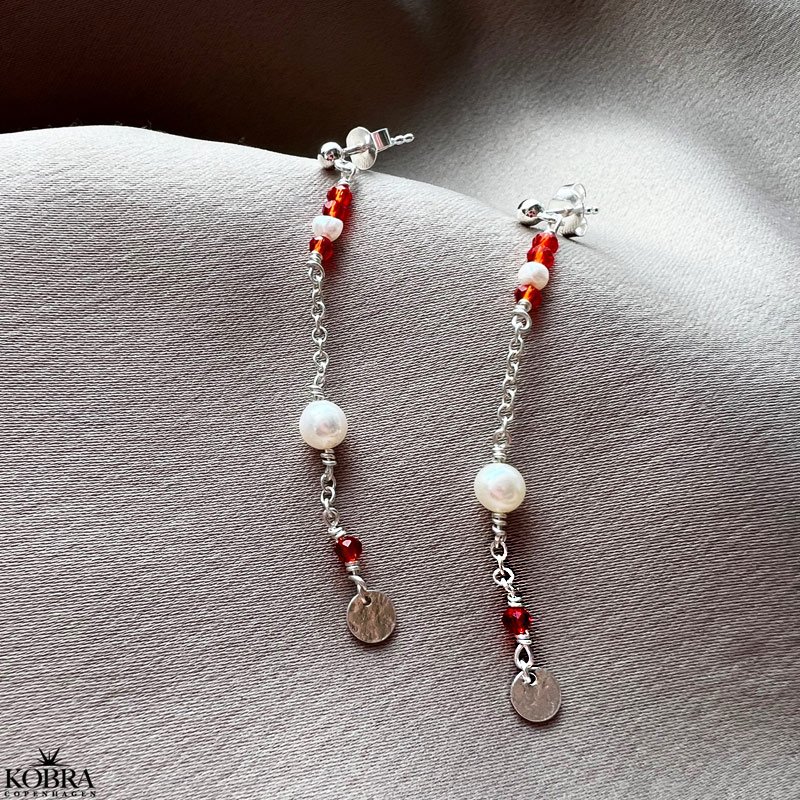 "Elina" slv reringe med rde og hvide perler