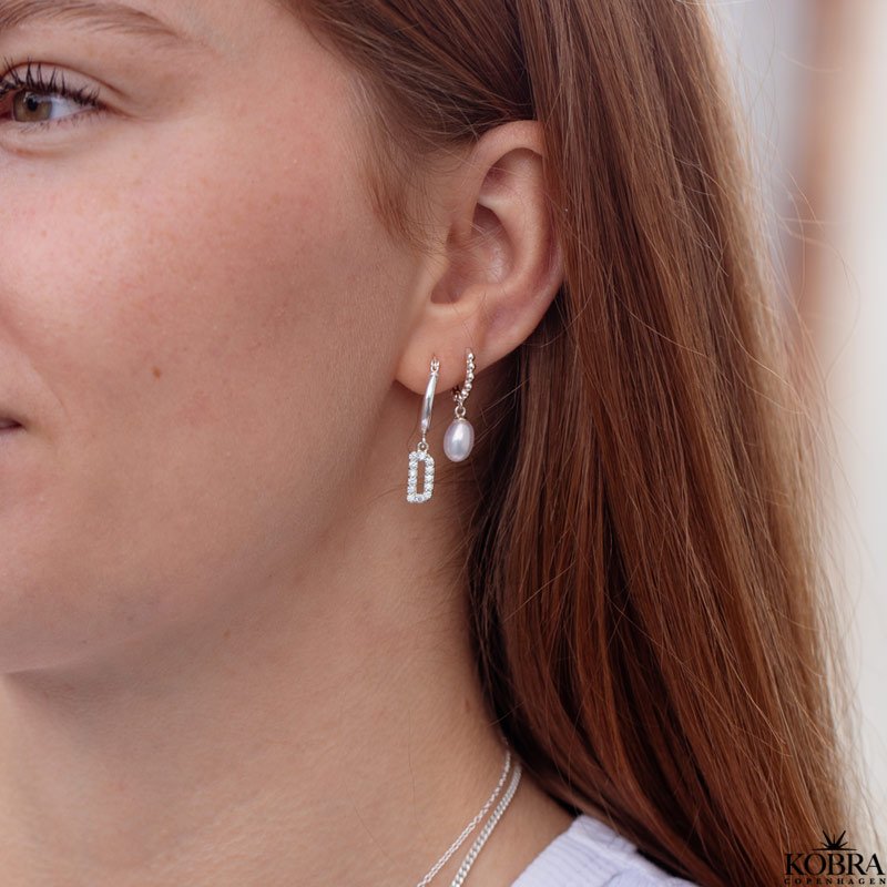 "Alias" silver earrings / hoops with your letters