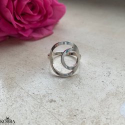 "Rio" unique circle silver ring
