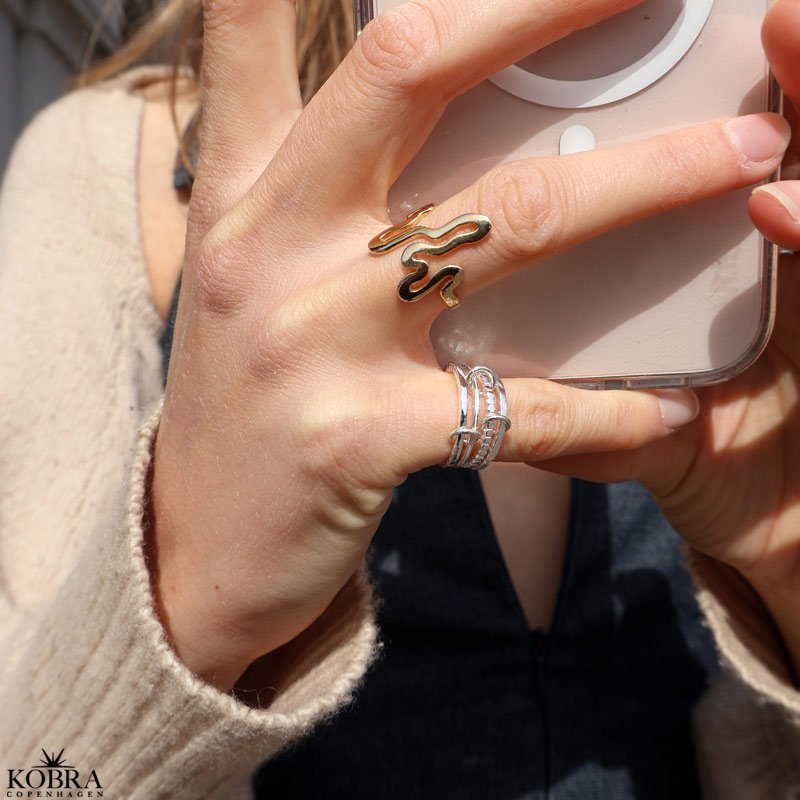 "Nikki" stacking, stress fidget ringe i slv