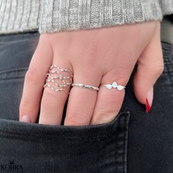 "Annabelle" snoet slv ring