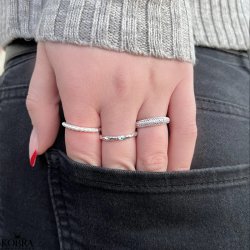 "Hailey" simple silver ring with blue stone