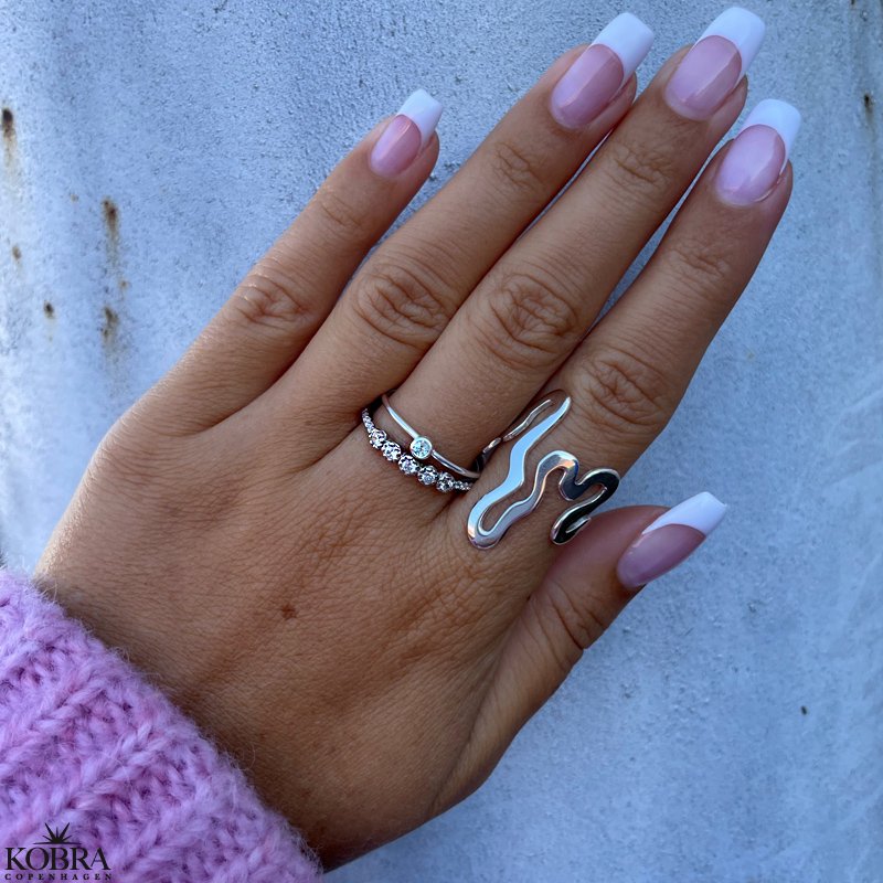 "Lucy" sterling slv ring med valgfri farve sten