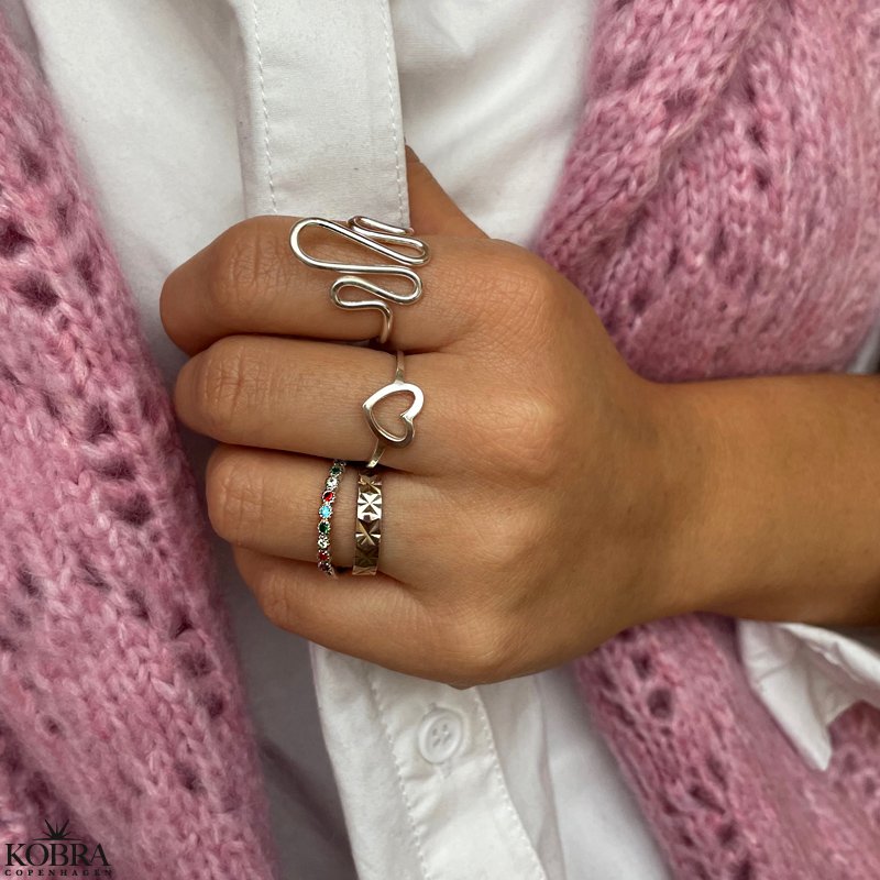 "Flow" snake ring in silver