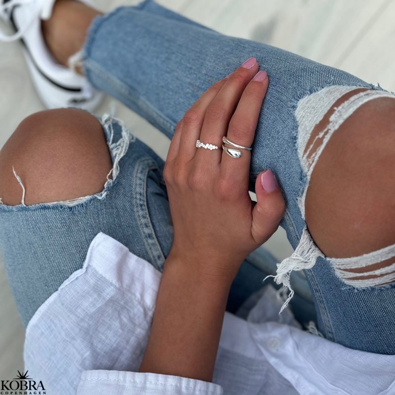 "Boa" organisk slangeformet ring i slv