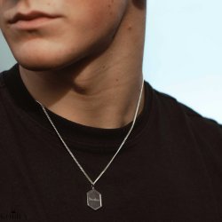 "Hero" 6 kantet slv halskde til mnd inklusiv personlig gravering