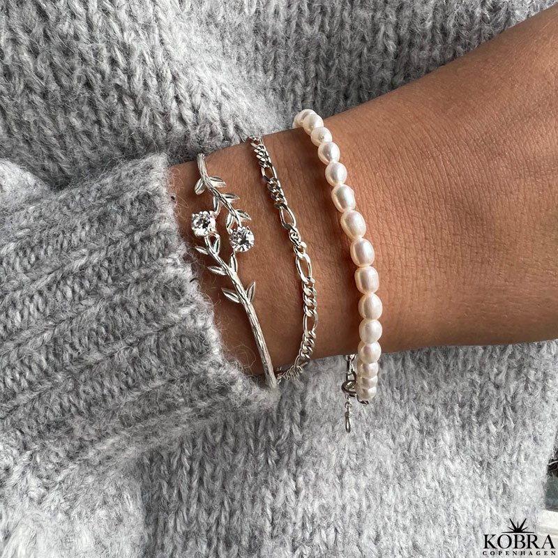 "Joanna" perle armbnd med slv lukning