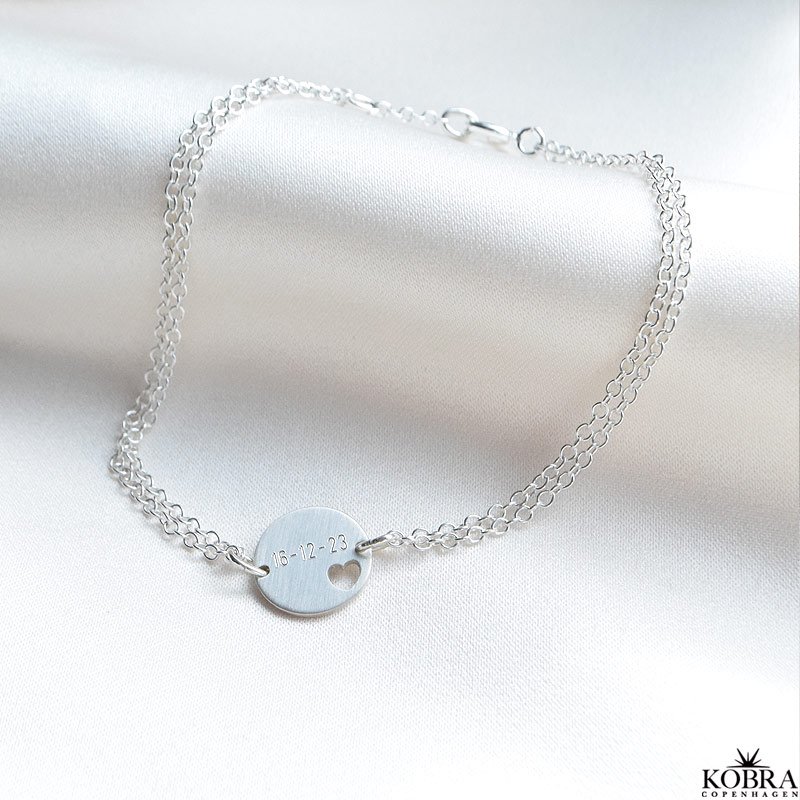 "Abby" ID tag bracelet with a heart in sterling silver including your engraving