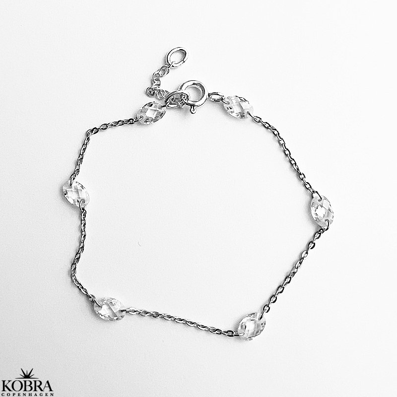 "Kimberly" silver bracelet with zirconia stones