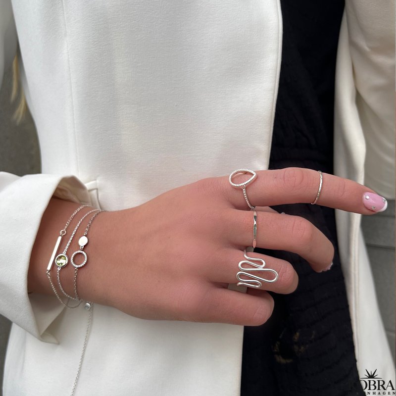 "Flow" snake ring in silver