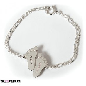 Silver bracelet with baby feet, including personal engraving