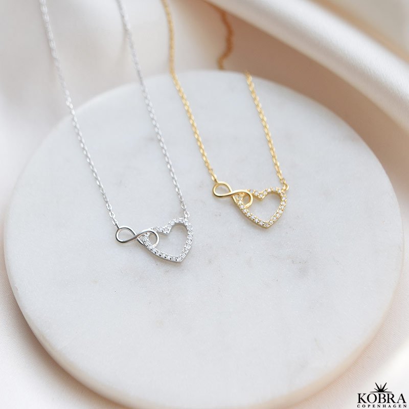 "Everlasting" slv halskde med Infinity samt hjerte med sten