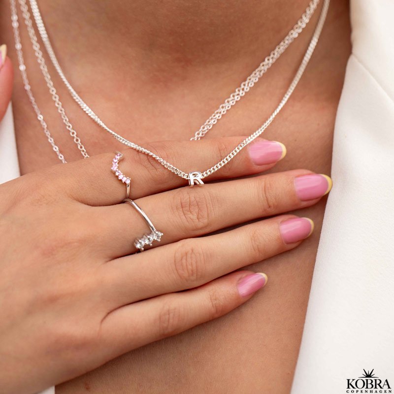"Chloe" slv halskde med 1 bogstav