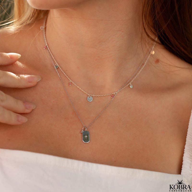 "Twinkle" slv halskde med stjerne og charm