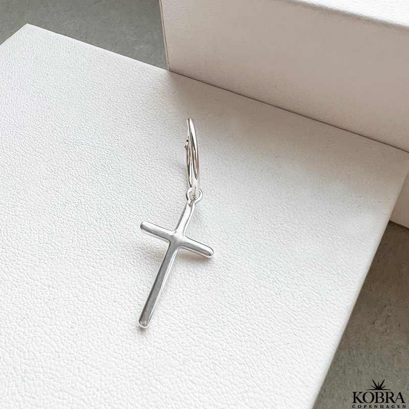 "Promise" sølv kors ørering, 1 stk