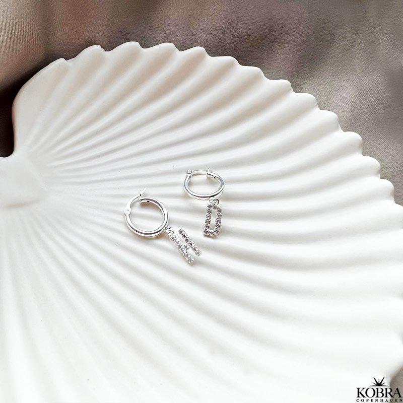 "Alias" silver earrings / hoops with your letters