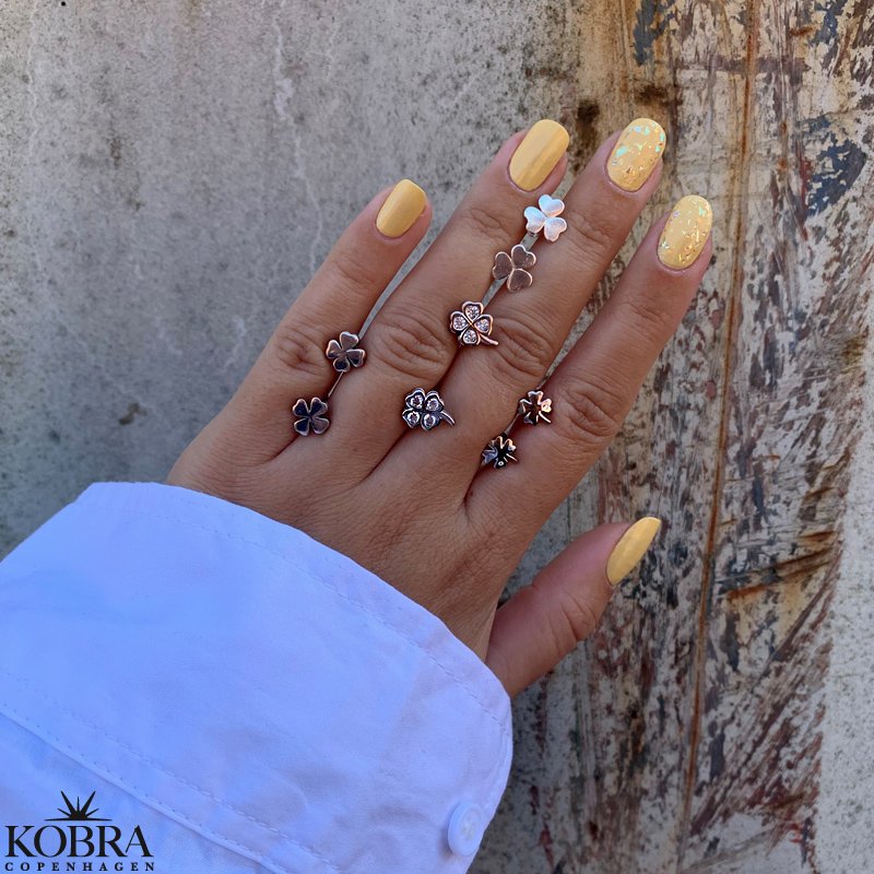 "Grace" sm firklvere i slv med lille sten