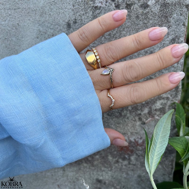 "Beatrice" gold ring with white stones