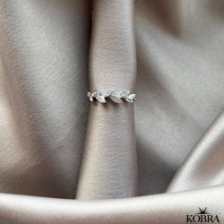 "Janelle" enkel ring med blade i slv