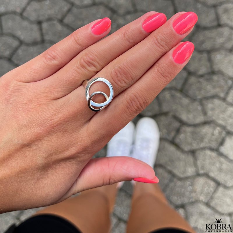 "Unity" silver ring with circles