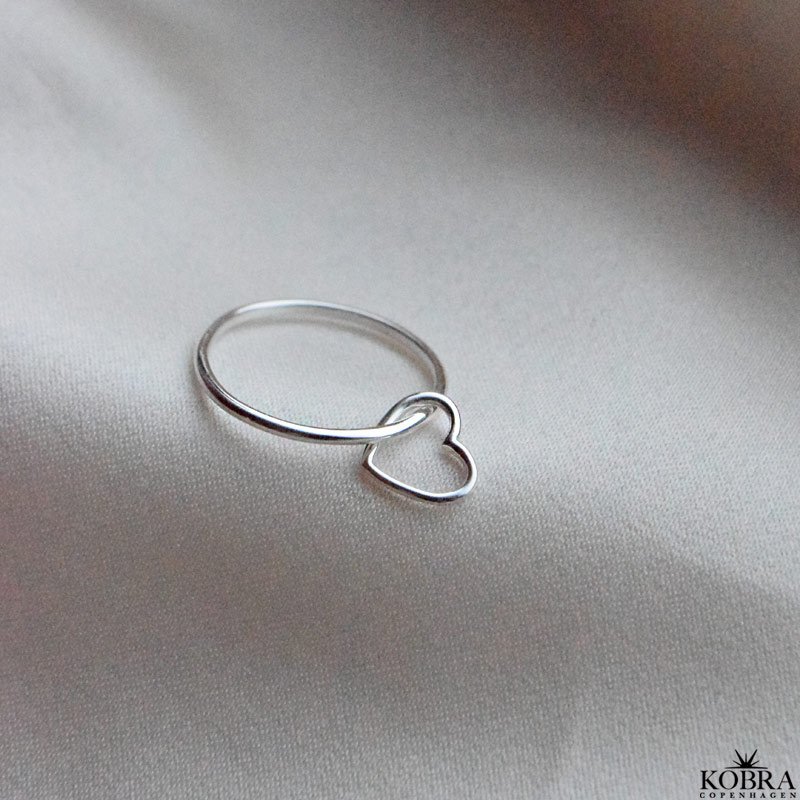 "Helena" slv - fidget - ring med "lst" hjerte