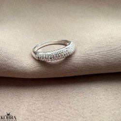 "Sparkling" slv ring med hvide sten