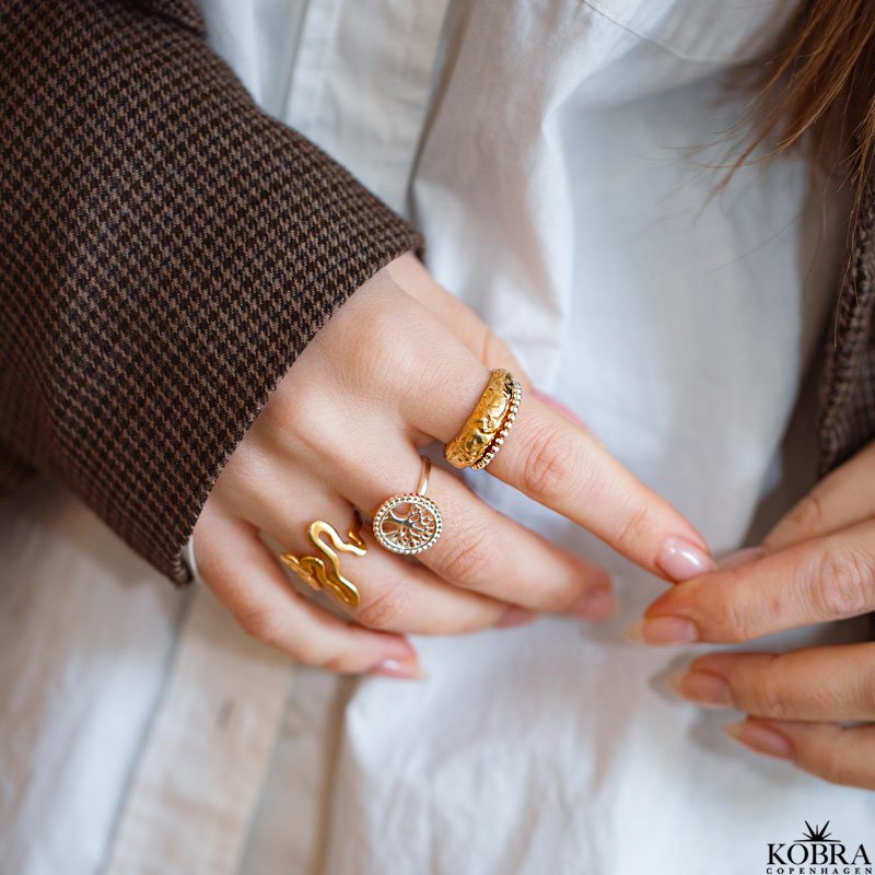 "Tree Of Life" slv ring med Livets Tr