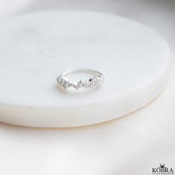 "Mikami" slv ring med hvide sten