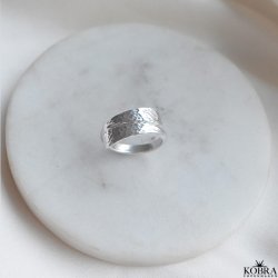 "Tonya" hammerslet ring i sterling slv