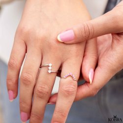 "Ellaine" smuk slv ring med 3 sten 