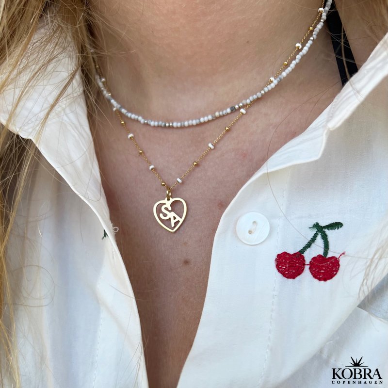 "Iceland" perlekjede med halvedelstener. Velg mellom Moonstone, Tourmaline, Howlite