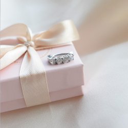 "Tanya" navelpiercing