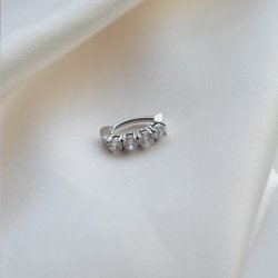 "Tanya" navelpiercing