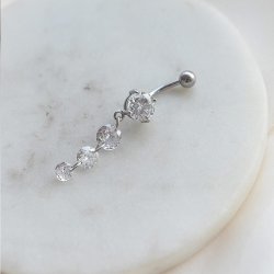 "Samantha" Navelpiercing