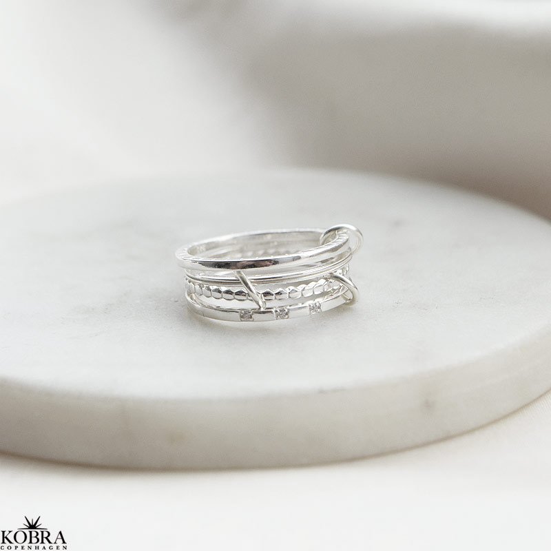 "Kelly" stacking ringar i silver, 4 ringar i 1!
