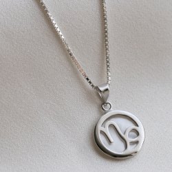 "Stargate" slv halskde med dit stjernetegn / zodiac og lille ID tag inklusiv personlig gravering