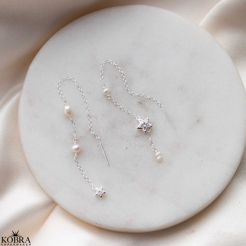 "Twilight" star earrings in silver with pearls