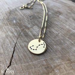 "Zodiac" stjernetegnshalskde med sten i 18 karat forgyldt