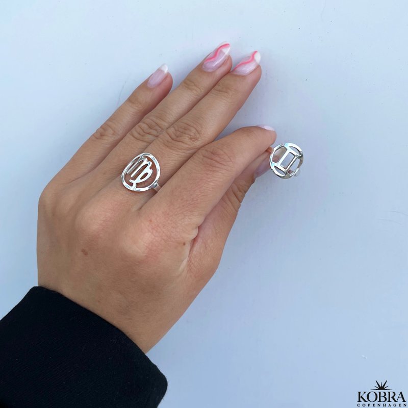 "Hoshi" stjernetegns ring i slv